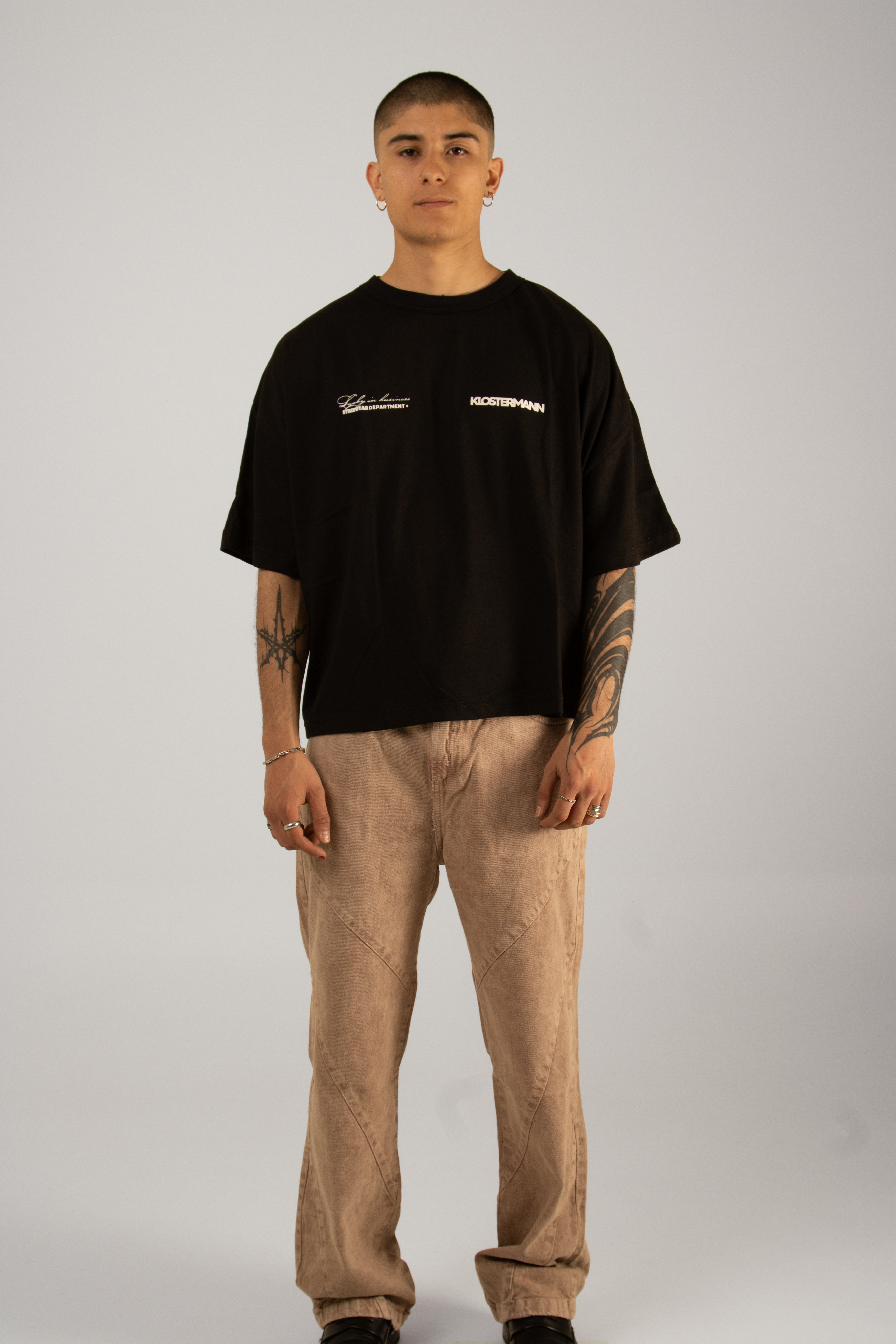 Affaire Noir Tee Decshe